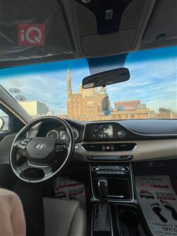 Hyundai Azera